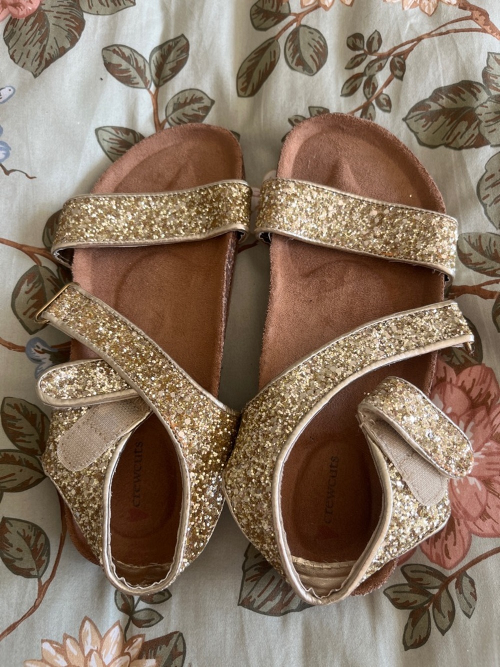 Girls Crewcuts Glitter Strap Sandals - Gold